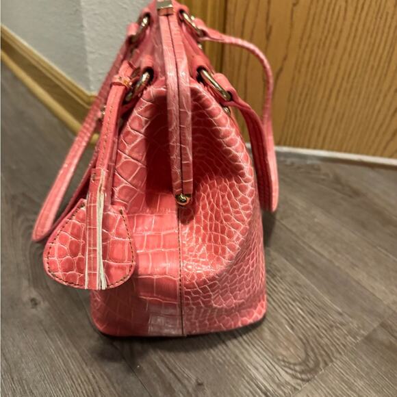 Liz Claiborne Pink Embossed Shoulder Bag - Picture 6 of 10